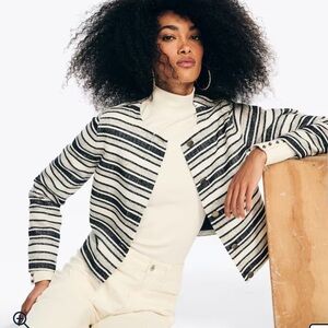 Nautica Women’s cropped Navy White striped textured jacket Size Medium